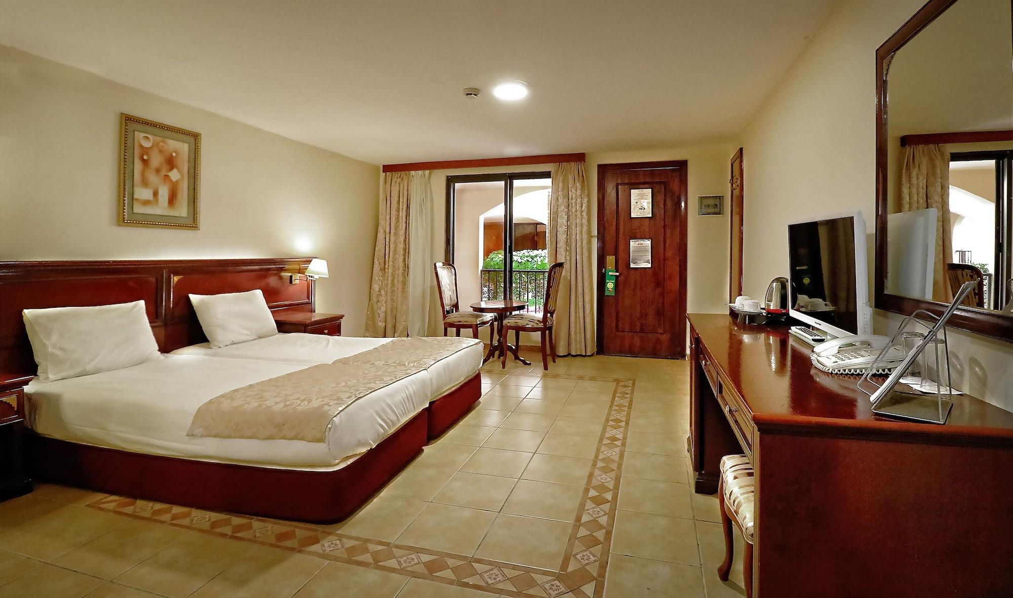 Ocean Bay Hotel & Resort Bakau ภายนอก รูปภาพ